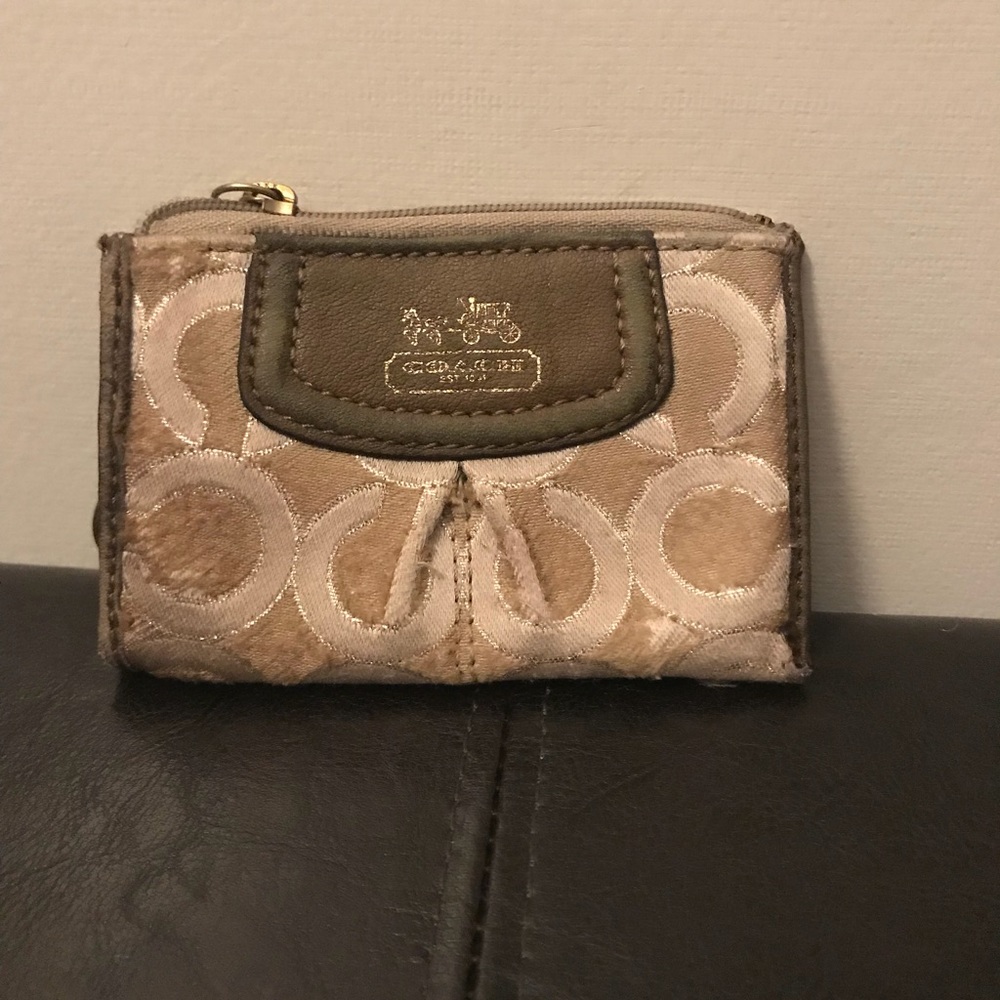 Tan Coach wallet